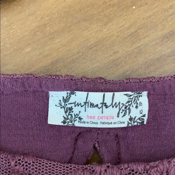 Lace Crop Top - Picture 3 of 4